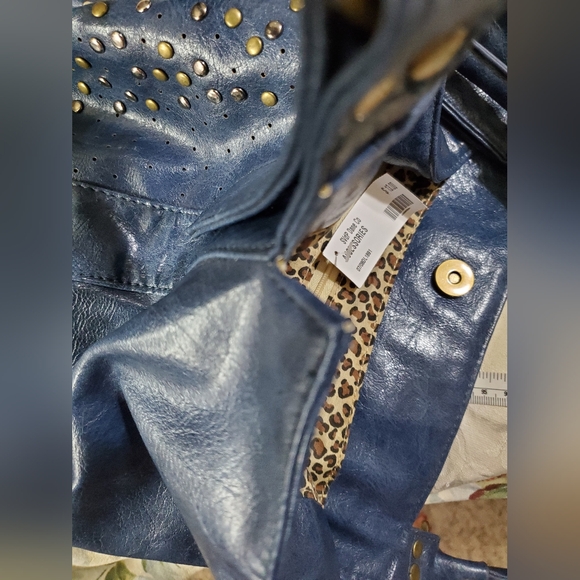 BRACIANO FAUX LEATHER LARGE TOTE EMBELLISHED color Blue whith golde stone - Picture 11 of 11